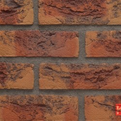 lícová cihla a pásek Toro Caprice